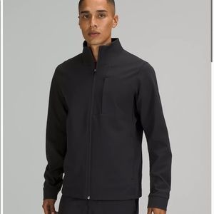 Lululemon Sojourn Jacket Mens Small.